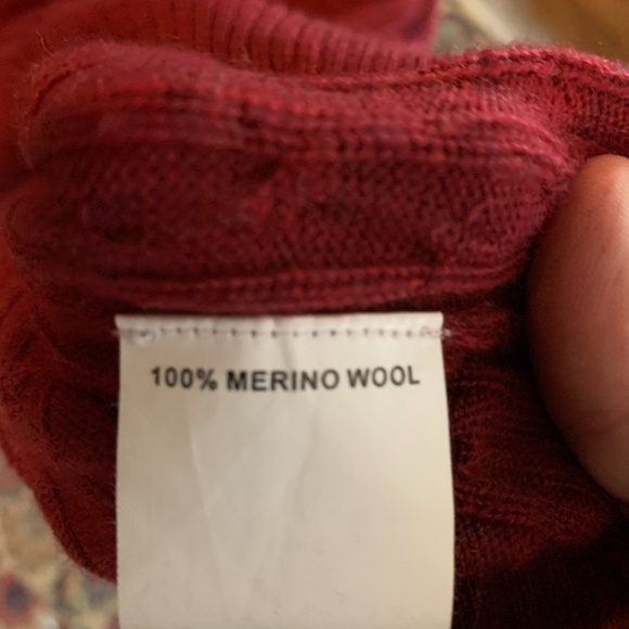 Robert Talbots men’s half zip sweater. Worn once - Picture 4 of 5